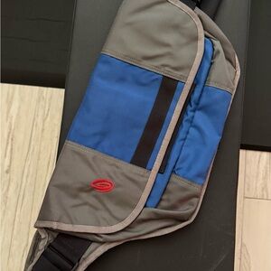 Timbuk2 Blue and Gray Cataplut messenger bag